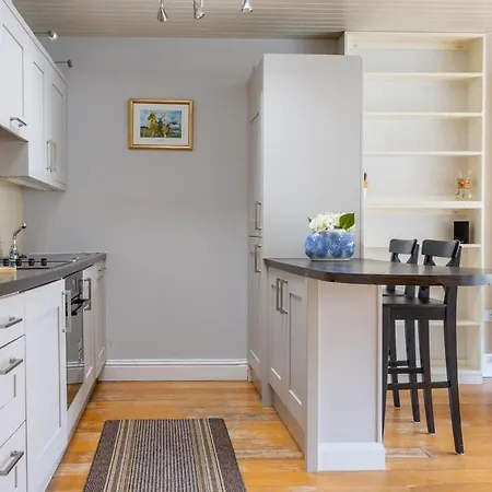 Guestready - Delightful Mews In Apartamento Dublín