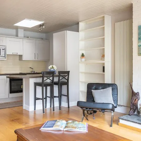 Guestready - Delightful Mews In Apartamento