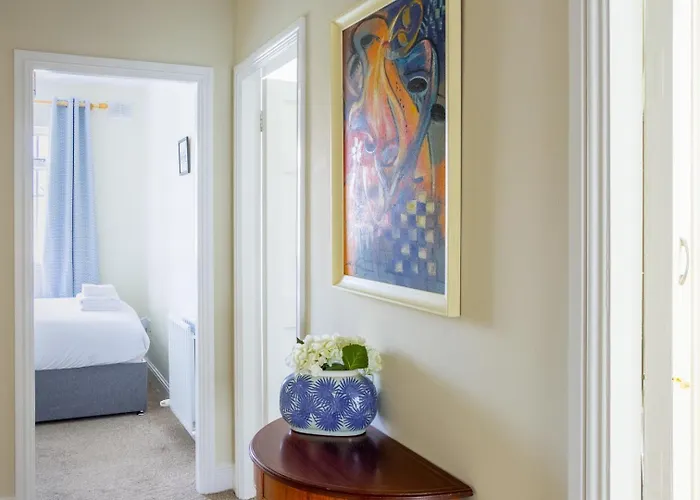 Gasthof Guestready - Delightful Mews In Dublin